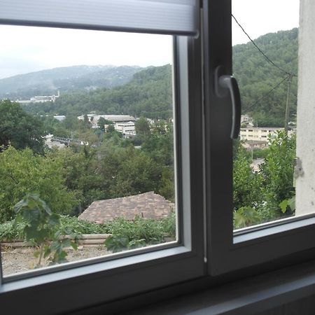 Studio 30 M2 Contes  Bagian luar foto