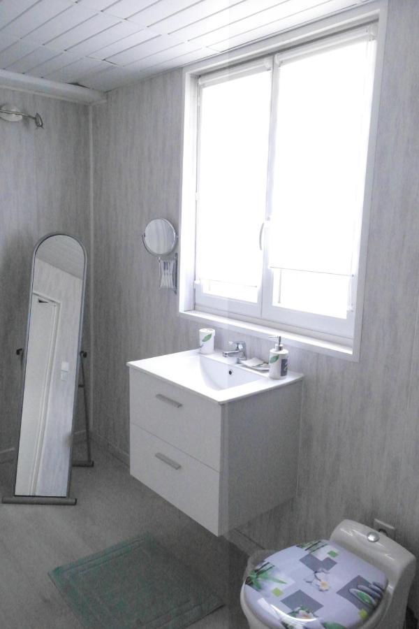 Studio 30 M2 Contes  Bagian luar foto